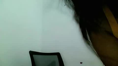 Snapshot of divinegrace10 chatting on November 2025 03:05:01 AM Divine Grace Close To Your Hear online show from November 2025 03:05:01 AM