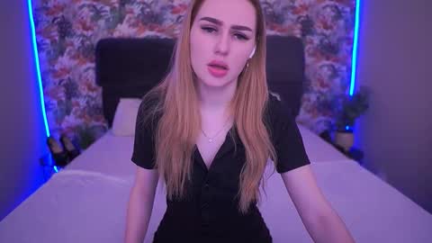 DivineJasss online show from February 2026 05:01:01 PM