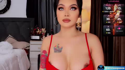 Snapshot of divinequeen chatting on March 2025 04:30:02 AM online show from March 2025 04:30:02 AM