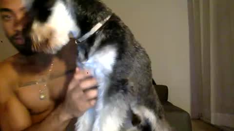 Divine Duo  online show from December 2024 09:42:02 PM