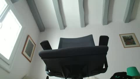 dixatl online show from February 2026 12:50:01 PM