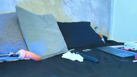 Sofia  online show from October 2025 03:14:02 PM