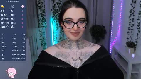 Snapshot of dixipixi_ chatting on February 2026 06:06:01 AM dixipixi_ online show from February 2026 06:06:01 AM