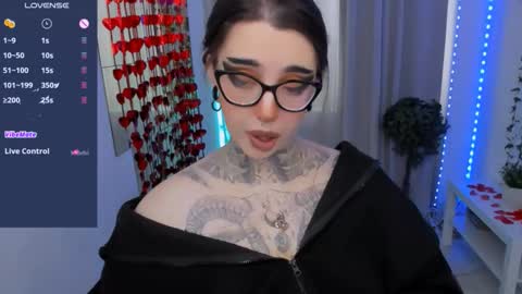 Snapshot of dixipixi_ chatting on February 2026 06:19:02 AM dixipixi_ online show from February 2026 06:19:02 AM