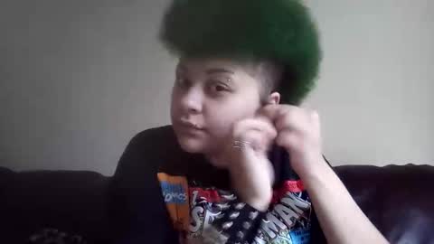 Snapshot of dizzinsweatyy chatting on December 2025 08:49:01 PM dizzinsweatyy online show from December 2025 08:49:01 PM