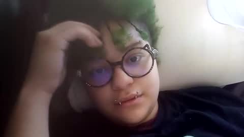 Snapshot of dizzinsweatyy chatting on February 2026 04:27:02 PM dizzinsweatyy online show from February 2026 04:27:02 PM