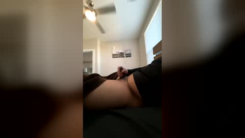 Snapshot of dj9469615 chatting on February 2026 08:07:01 PM dj9469615 online show from February 2026 08:07:01 PM