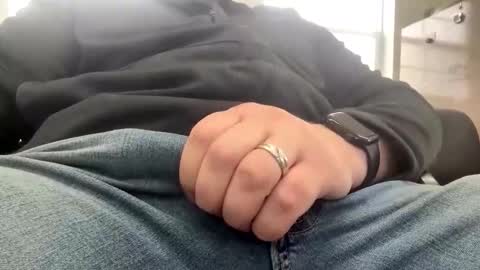 djon420 online show from April 2026 03:42:02 PM