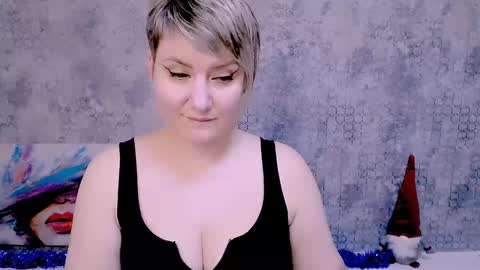 djullia online show from January 2025 12:05:02 PM