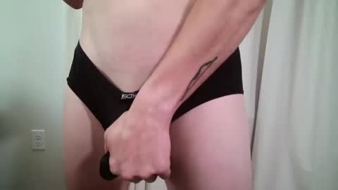 Snapshot of dkj37889 chatting on October 2025 09:14:02 PM Kyle online show from October 2025 09:14:02 PM