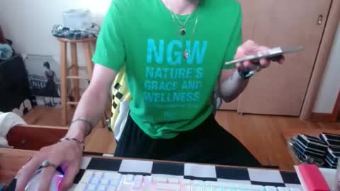 Snapshot of dnasfun chatting on December 2024 09:00:02 PM DnAs FunTime online show from December 2024 09:00:02 PM