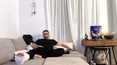 doctorziva online show from December 2025 01:25:01 AM