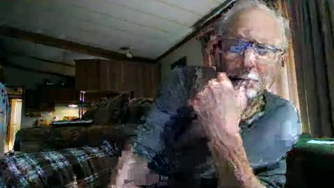 Snapshot of doingmyself69 chatting on October 2025 11:38:02 PM doingmyself69 online show from October 2025 11:38:02 PM