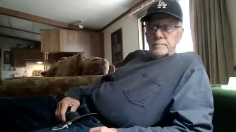 Snapshot of doingmyself69 chatting on October 2025 06:21:01 PM doingmyself69 online show from October 2025 06:21:01 PM