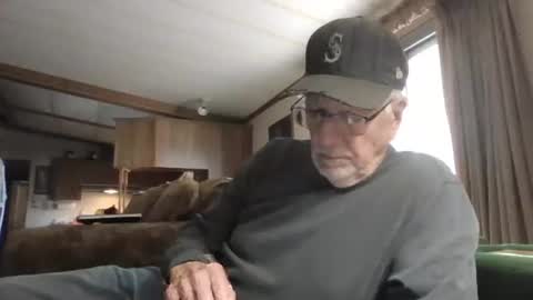 doingmyself69 online show from March 2026 08:37:01 PM