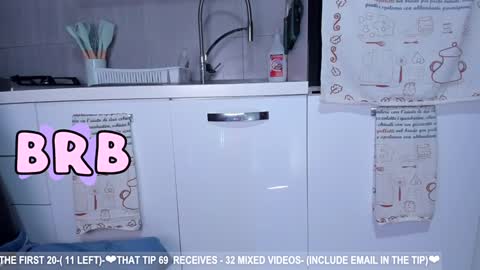 Snapshot of dolce4you69 chatting on January 2025 08:18:02 AM Dea----IF YOU WANT TO SUPPORT ME -Purshase subscribtions scroll BIO THANK YOU LOVE - online show from January 2025 08:18:02 AM