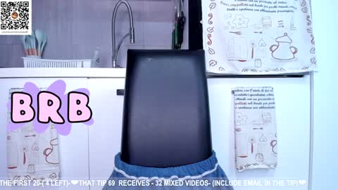 Snapshot of dolce4you69 chatting on January 2025 08:18:02 AM Dea----IF YOU WANT TO SUPPORT ME -Purshase subscribtions scroll BIO THANK YOU LOVE - online show from January 2025 08:18:02 AM