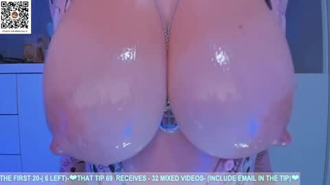 Snapshot of dolce4you69 chatting on February 2025 08:29:02 AM Dea----IF YOU WANT TO SUPPORT ME -Purshase subscribtions scroll BIO THANK YOU LOVE - online show from February 2025 08:29:02 AM