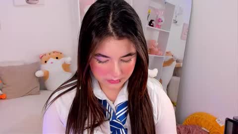 antonella online show from November 2025 12:09:01 AM