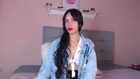 Dolce online show from October 2025 01:46:02 PM