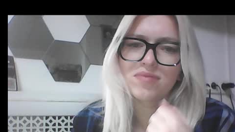 dolce_tempt online show from February 2026 08:12:01 AM