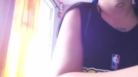 doll_and_thebrown online show from November 2025 01:55:02 PM