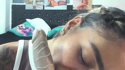 C E L E S T E  online show from February 2025 10:55:01 PM