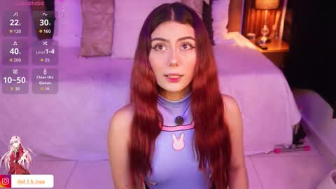 doll_kira_ online show from March 2026 02:42:02 PM