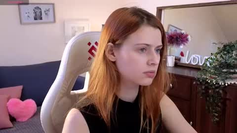 Your doll Lesli online show from March 2025 06:10:01 AM