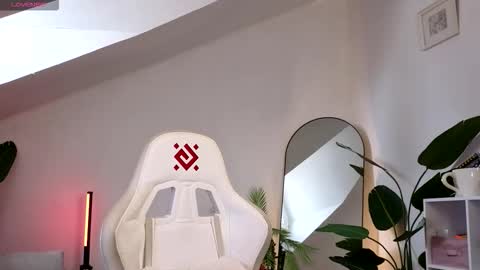 Your doll Lesli online show from September 2025 06:29:02 AM