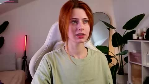 Your doll Lesli online show from October 2025 09:28:01 AM