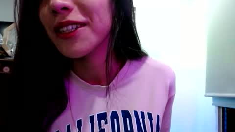 Snapshot of doll_sary chatting on November 2025 04:05:01 AM Catherine XXX online show from November 2025 04:05:01 AM