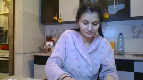 Snapshot of doll_stylish_ chatting on February 2025 01:19:02 AM dol online show from February 2025 01:19:02 AM