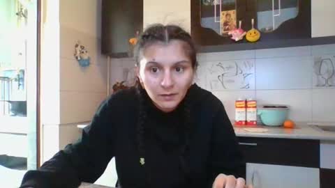 Snapshot of doll_stylish_ chatting on February 2025 01:51:02 PM dol online show from February 2025 01:51:02 PM