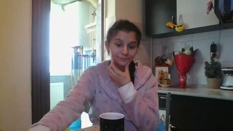 Snapshot of doll_stylish_ chatting on February 2025 06:55:01 AM dol online show from February 2025 06:55:01 AM