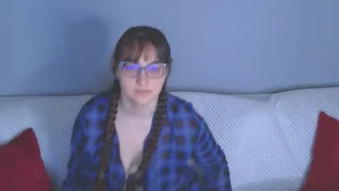 Tessa online show from March 2026 12:19:02 PM