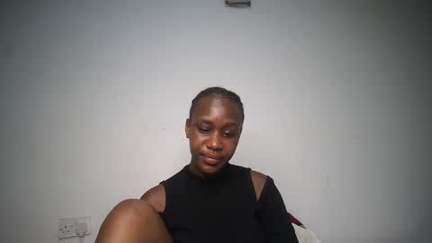 dollberry online show from December 2024 07:32:02 PM