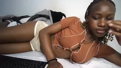 dollberry online show from January 2025 01:32:01 PM