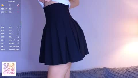 Snapshot of dollniki chatting on September 2025 01:16:02 PM Niki Doll online show from September 2025 01:16:02 PM