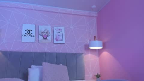 Call me Zoe  online show from February 2025 04:20:01 AM