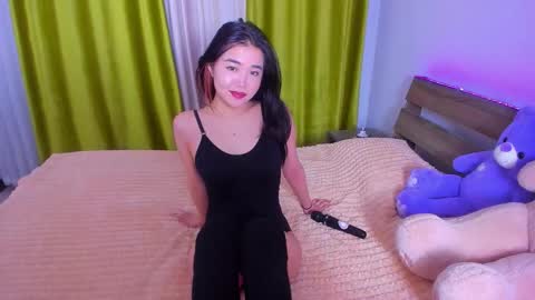 Dollya online show from October 2025 02:02:01 PM