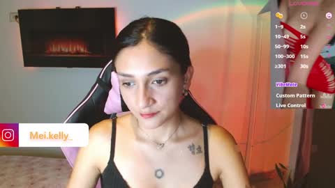 dollykelly_ online show from April 2026 02:12:02 AM