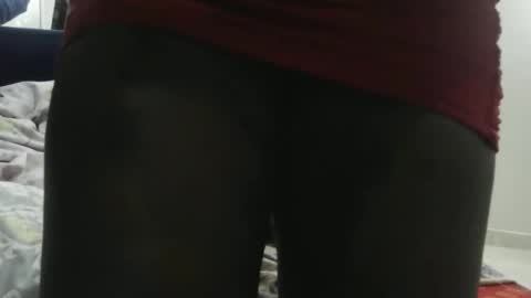 dollzues online show from December 2025 05:52:01 PM