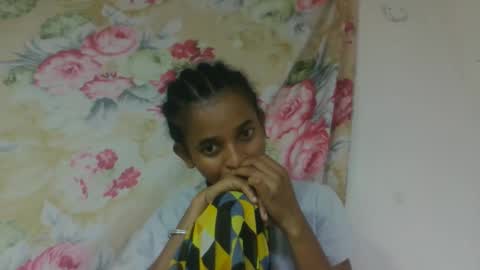 doloresslu online show from April 2026 01:32:01 AM