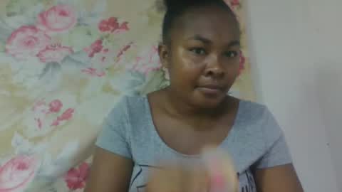 doloresslu online show from April 2026 09:37:01 AM