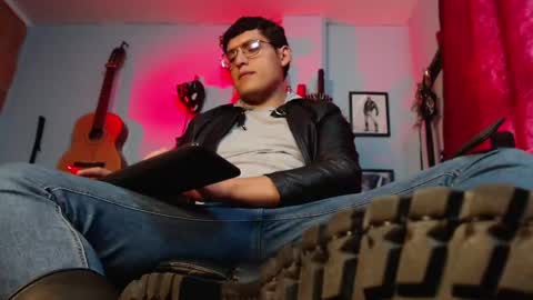 Diego Castell online show from September 2025 09:28:02 PM