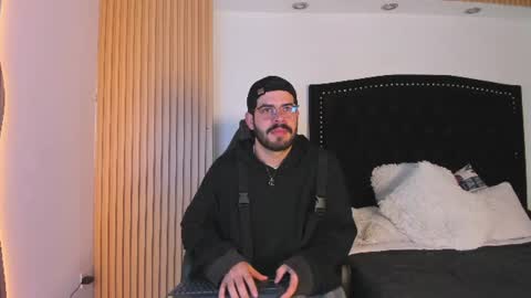 Snapshot of domboy_ chatting on July 2026 08:11:01 PM domboy online show from July 2026 08:11:01 PM