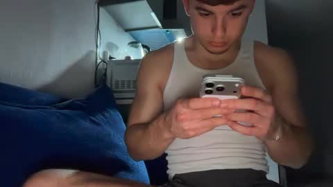 Dom online show from February 2026 07:14:02 PM