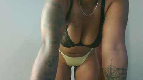 Snapshot of domecesy chatting on October 2025 01:11:01 PM Amarie noels online show from October 2025 01:11:01 PM