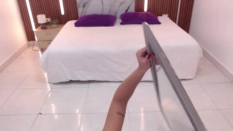 domenica online show from September 2025 12:05:01 PM